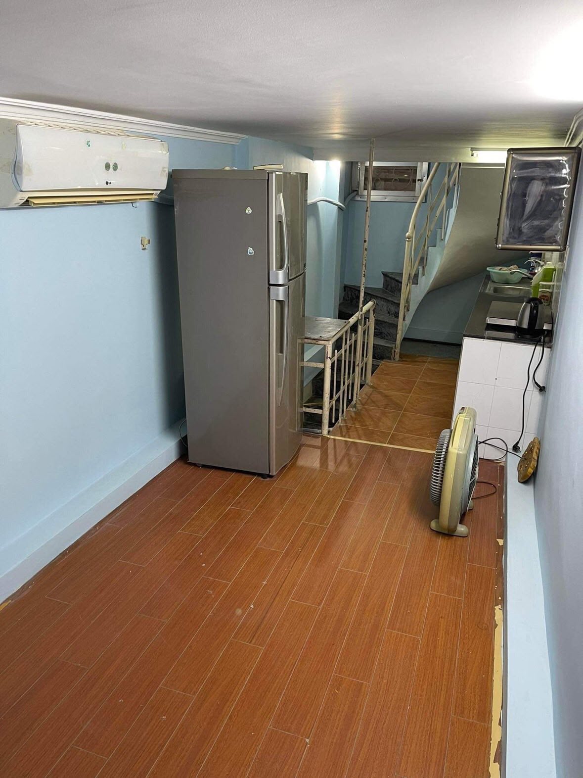 Cho thuê nhà Khâm Thiên, 4 tầng x 20m2, 2 ngủ, chỉ 6 triệu/tháng - Ảnh 1